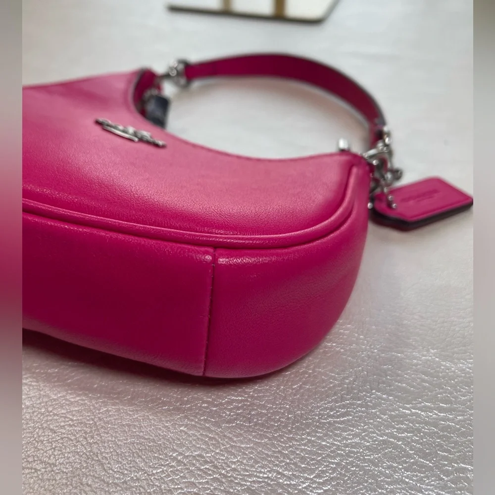 Coach NWOT Mini Twisted Teri Bag in Dragon Fruit 🐉 - Picture 12 of 17